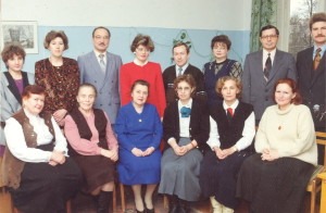 Преподаватели кафедры истории (третий слева во втором ряду И.М. Соловьёв). 1995 г.